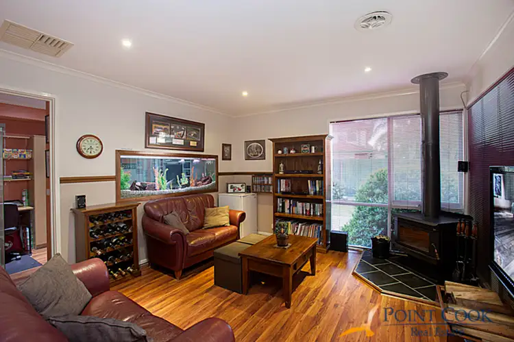 Fourth view of Homely house listing, 2 Gundowring Drive, Seabrook VIC 3028