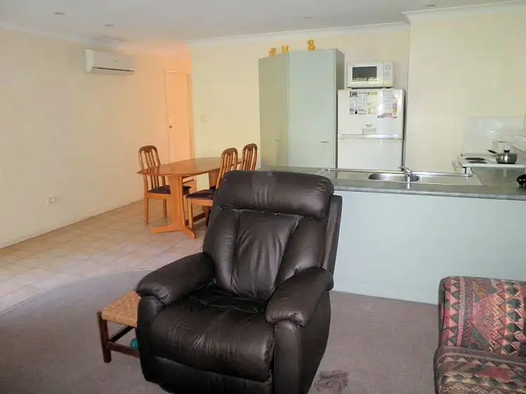 Sixth view of Homely unit listing, 2/5 Belvedere Street, Clontarf QLD 4019