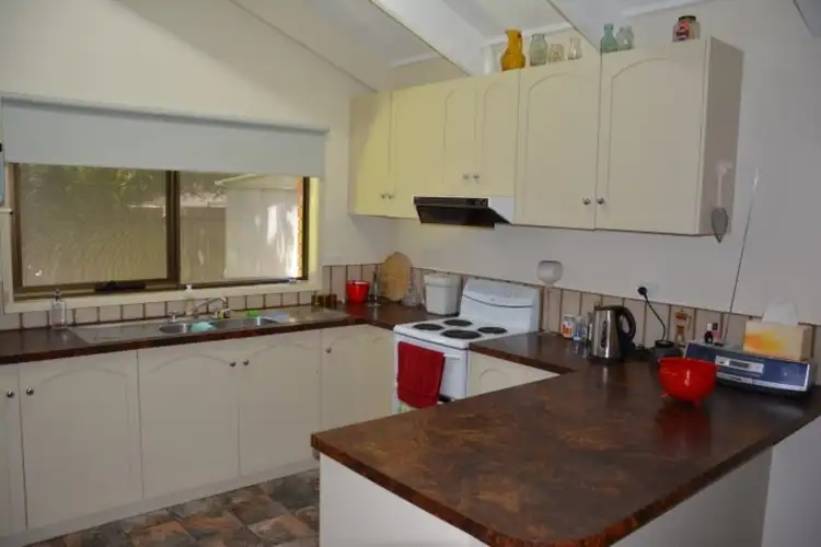 Second view of Homely unit listing, 2/1 Mansell Drive, Mildura VIC 3500