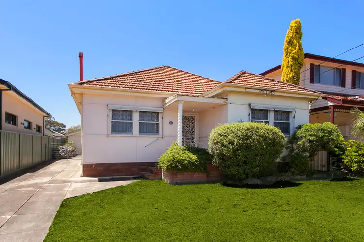 81 Chamberlain Road, Padstow NSW 2211