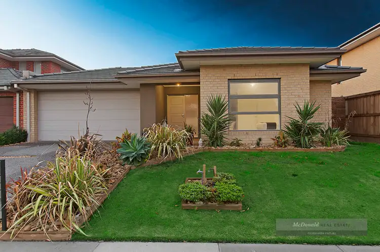 23 Clarendon  Drive, Keysborough VIC 3173