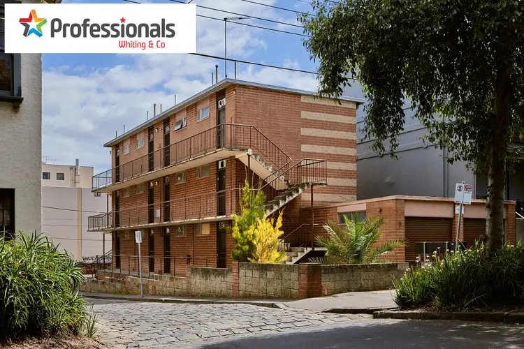 2 Dalgety Street, St Kilda VIC 3182