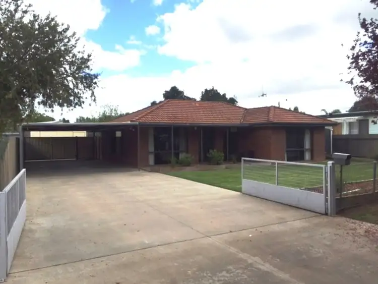 Second view of Homely house listing, 31 Murray Avenue, Numurkah VIC 3636