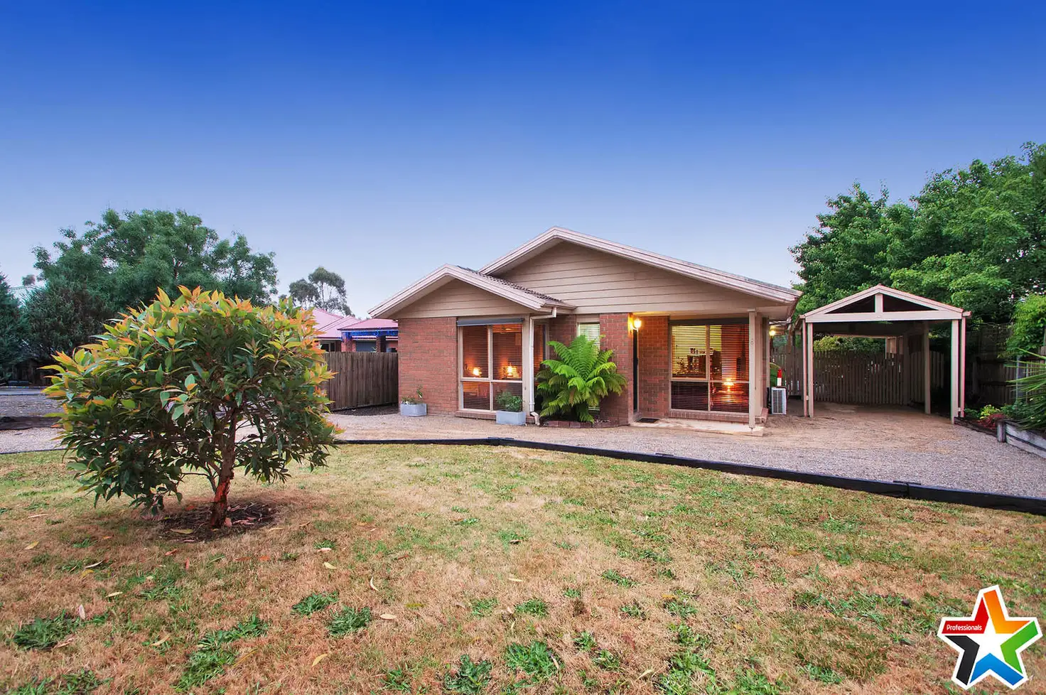 Main view of Homely house listing, 8 Lakeview Drive, Lilydale VIC 3140
