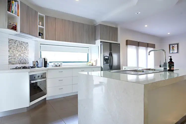 Seventh view of Homely house listing, 16 Dartmouth Court, Kialla VIC 3631