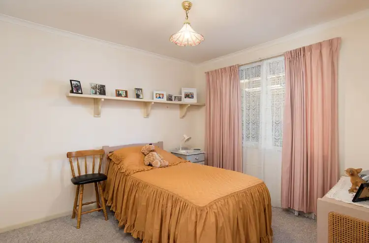 Fifth view of Homely house listing, 2/200 Hull Road, Mooroolbark VIC 3138