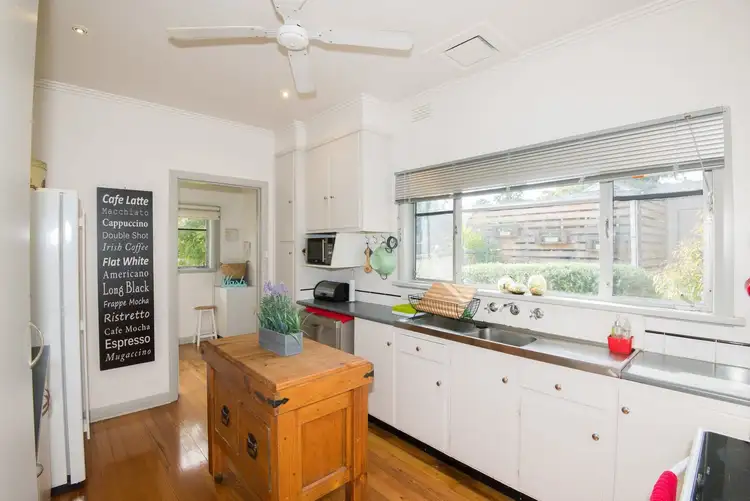 Sixth view of Homely house listing, 2 Old Dalry Road, Don Valley VIC 3139