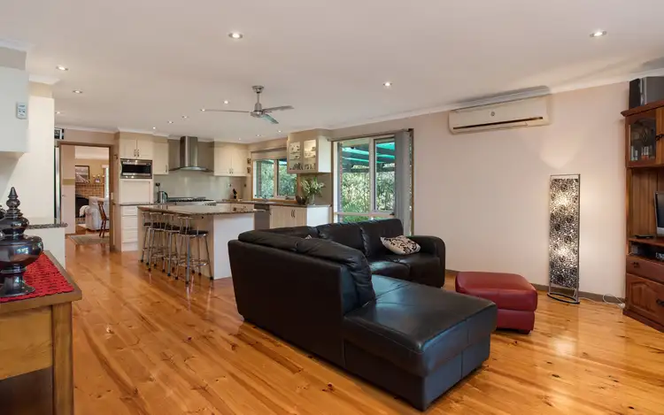 Sixth view of Homely house listing, 2 Josie Court, Lilydale VIC 3140