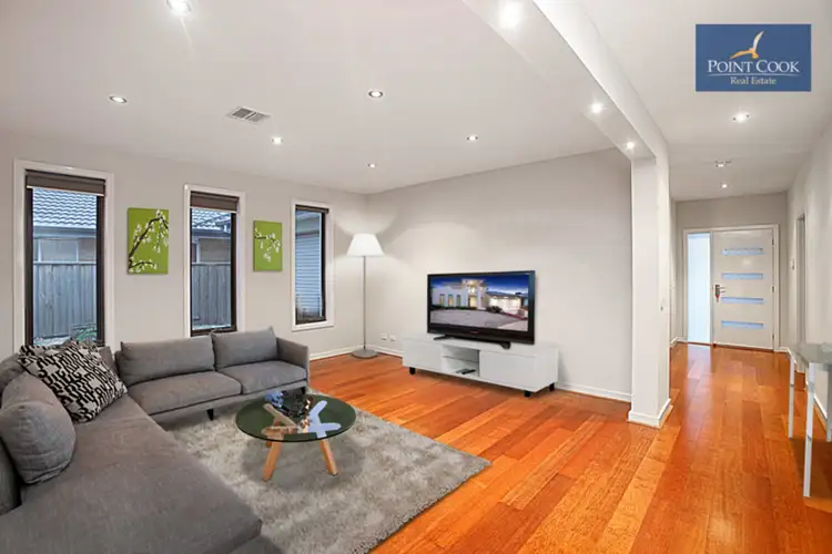 Second view of Homely house listing, 4 Mandalay Court, Sanctuary Lakes VIC 3030