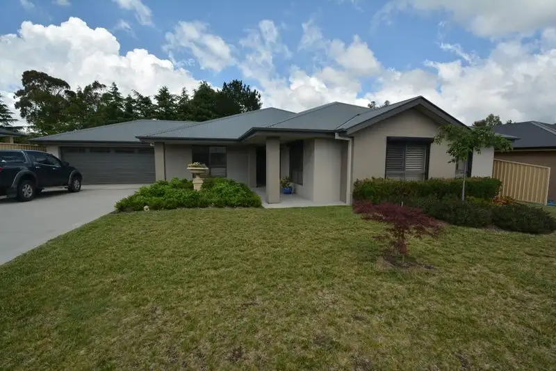 Main view of Homely house listing, 8 Surveyors Way, Lithgow NSW 2790