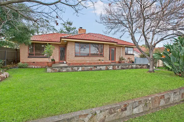 70 Eyre Crescent, Valley View SA 5093