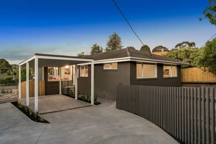 21 Sweetland Road, Mooroolbark VIC 3138