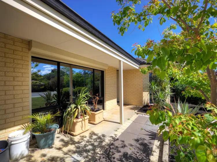 48 Fruit Tree Cres, Forrestfield WA 6058