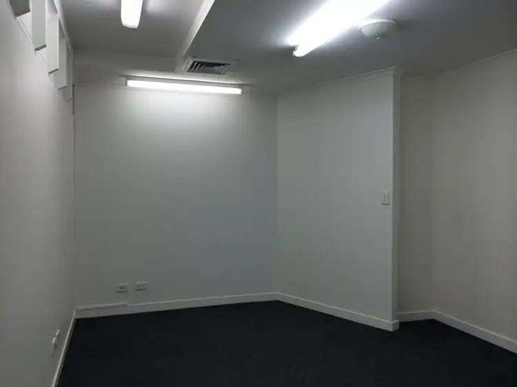 Fifth view of Homely house listing, 4/8 Maisel Close, Smithfield QLD 4878