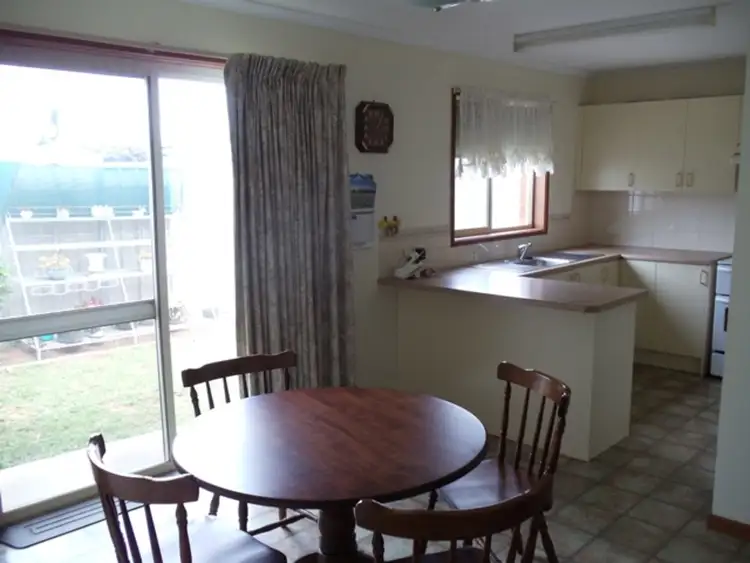 Fifth view of Homely unit listing, 1/11 Foster Street, Swan Hill VIC 3585