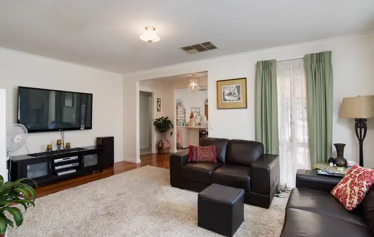 Second view of Homely unit listing, 2/451 Dorset Road, Croydon VIC 3136