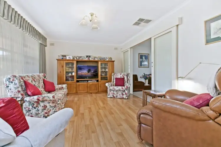 Second view of Homely house listing, 10 Carolan Court, Valley View SA 5093