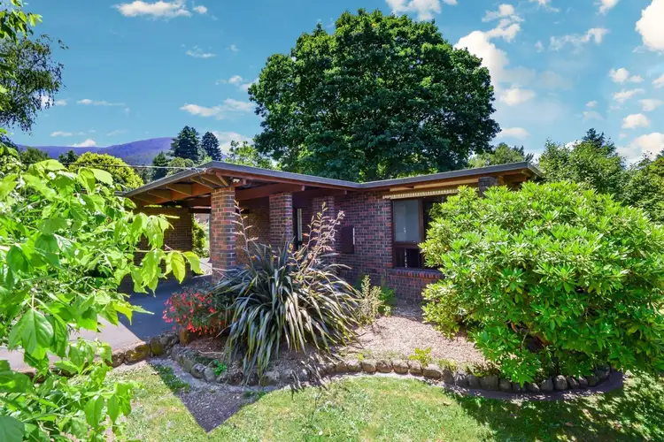 43 Surrey Road, Warburton VIC 3799