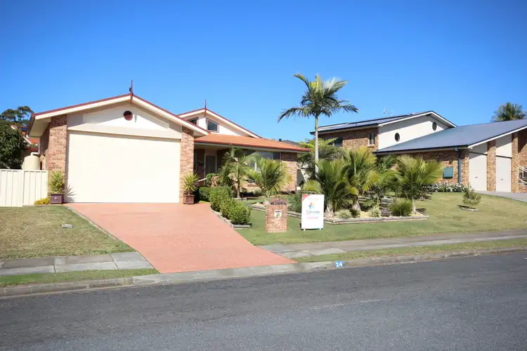 24 Akala Avenue, Forster NSW 2428