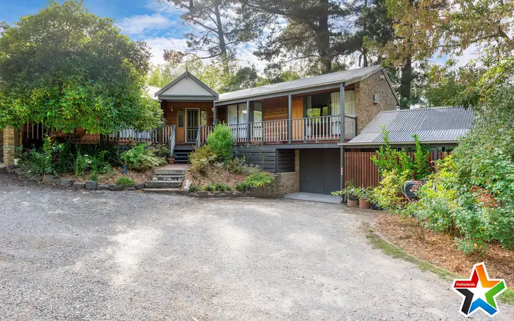 285 Warburton Highway, Wandin North VIC 3139