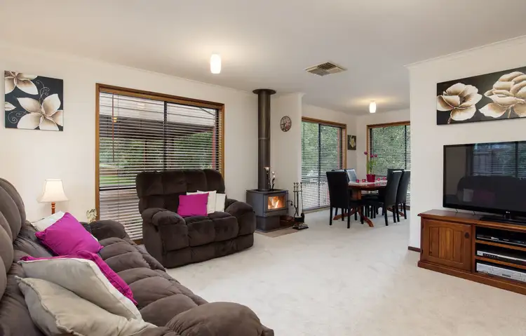 Fourth view of Homely house listing, 15 Wyuna Walk, Mooroolbark VIC 3138