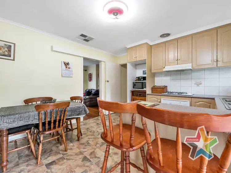 Fifth view of Homely house listing, 40 Dryden Concourse, Mooroolbark VIC 3138