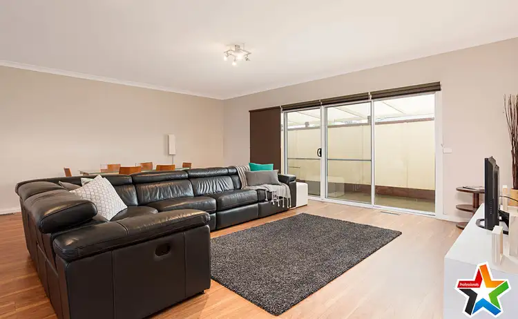 Second view of Homely house listing, 3 Wedgewood Court, Yarra Glen VIC 3775