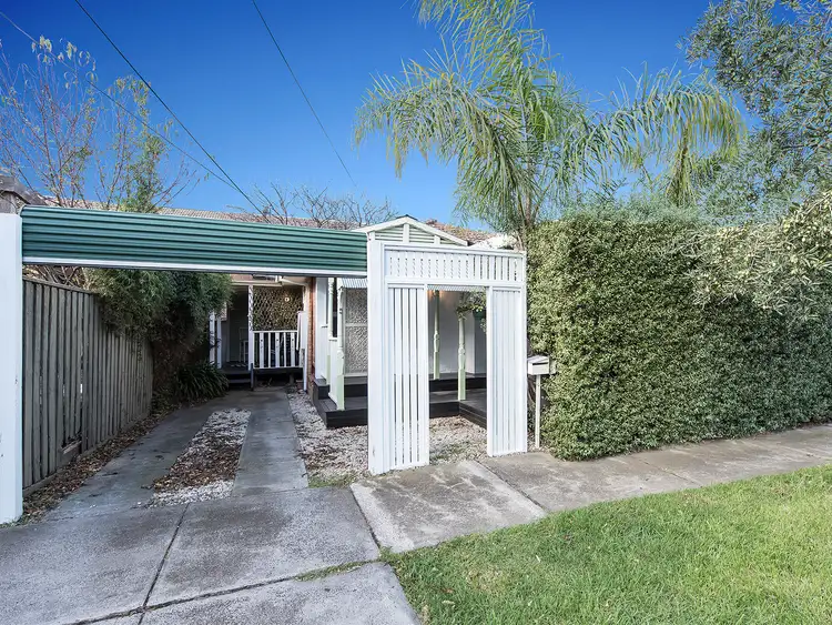 19 Rondell Avenue, West Footscray VIC 3012