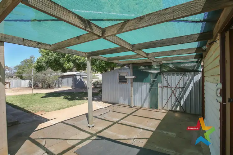 Fifth view of Homely house listing, 8 Box Street, Merbein VIC 3505