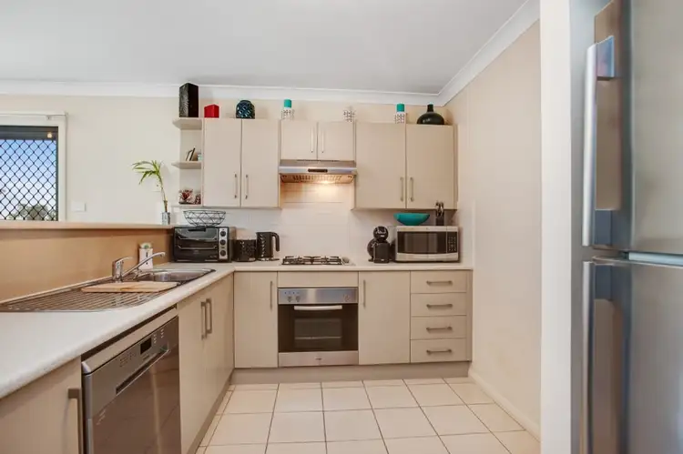 Third view of Homely villa listing, 2/56 Clayton Crescent, Rutherford NSW 2320