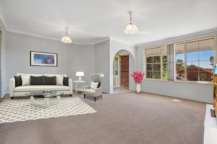 Second view of Homely house listing, 33 Eucalyptus Crescent, Metford NSW 2323