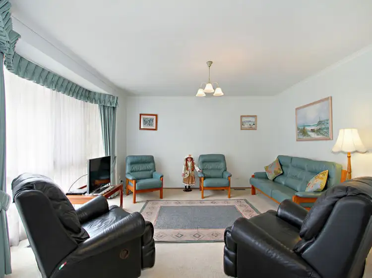 Fourth view of Homely house listing, 6 Patterdale Court, Croydon Hills VIC 3136