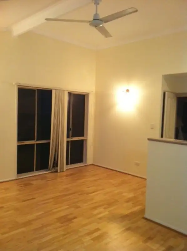 Fourth view of Homely unit listing, 3/13a Dunns Terrace, Scarborough QLD 4020