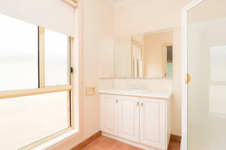 Sixth view of Homely house listing, 10 Ularara Drive, Mildura VIC 3500