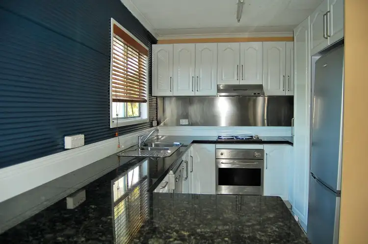 93 Fourth Avenue, Marsden QLD 4132