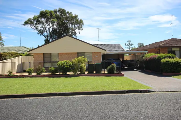 17 Blundell Avenue, Forster NSW 2428