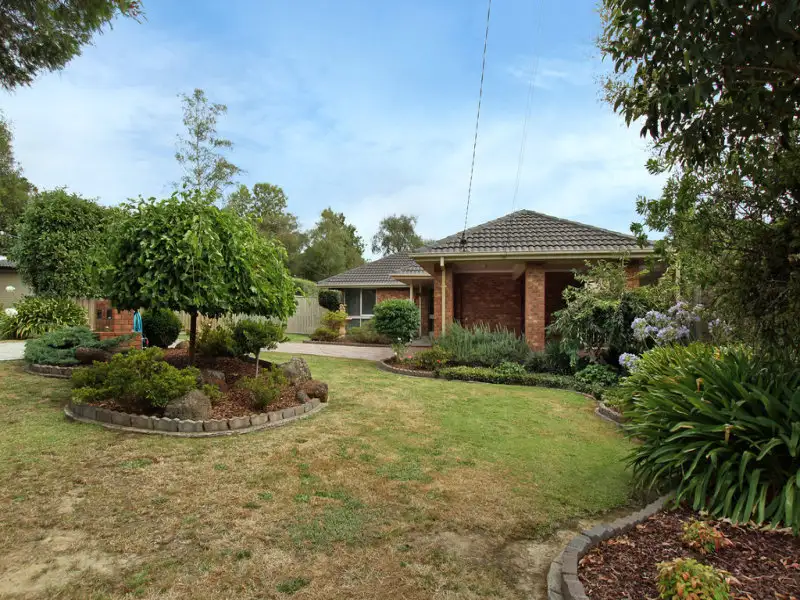 Main view of Homely house listing, 8 Plumtree Rise, Croydon Hills VIC 3136