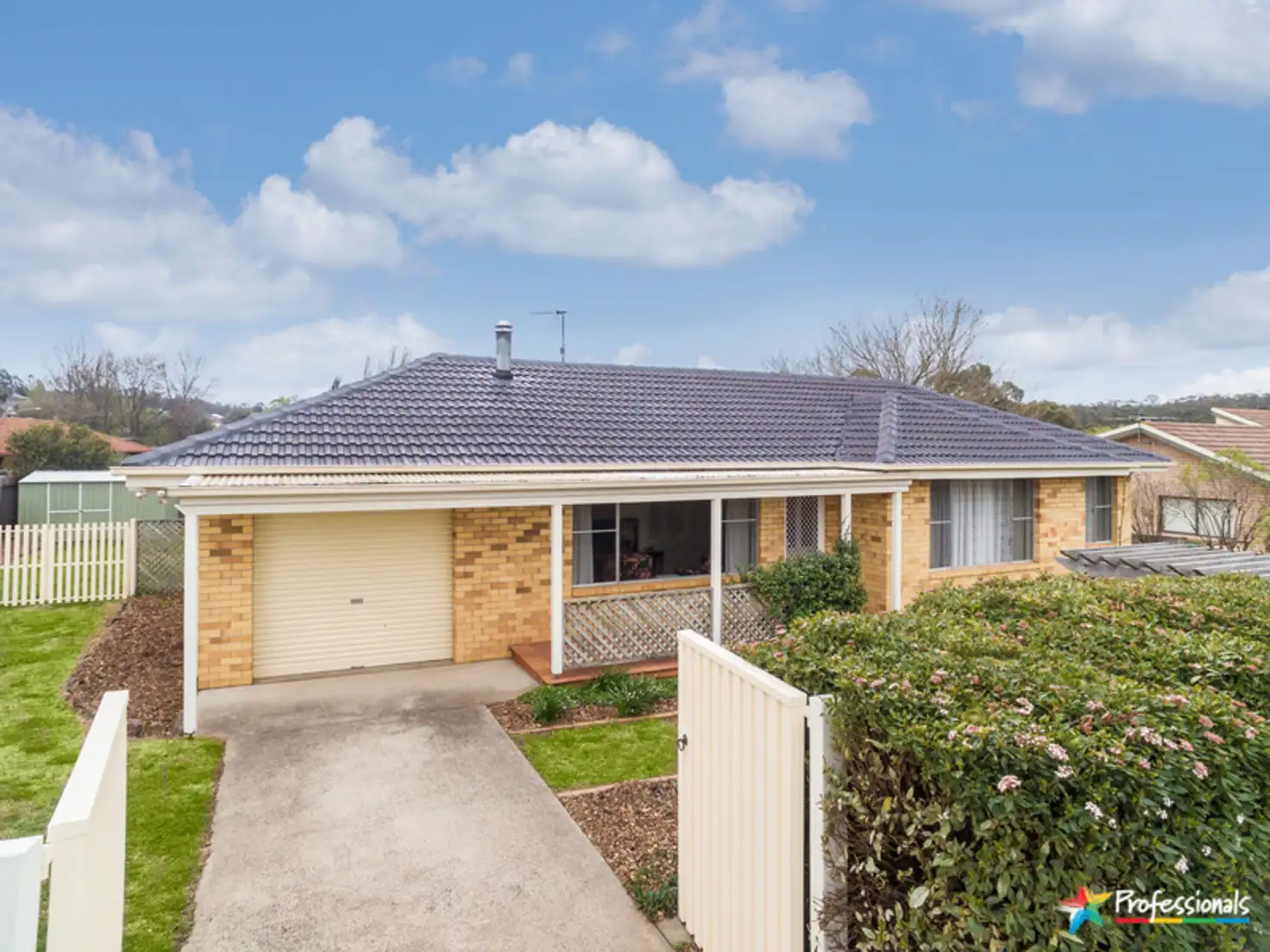 Main view of Homely house listing, 11 Watson Avenue, Armidale NSW 2350