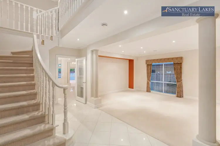 Fifth view of Homely house listing, 6 Ellis Close, Sanctuary Lakes VIC 3030