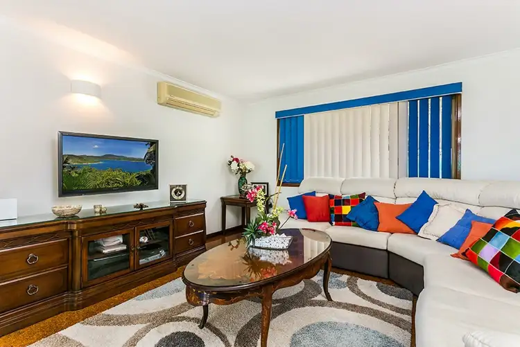 Sixth view of Homely house listing, 2 Harah Court, Ocean Shores NSW 2483