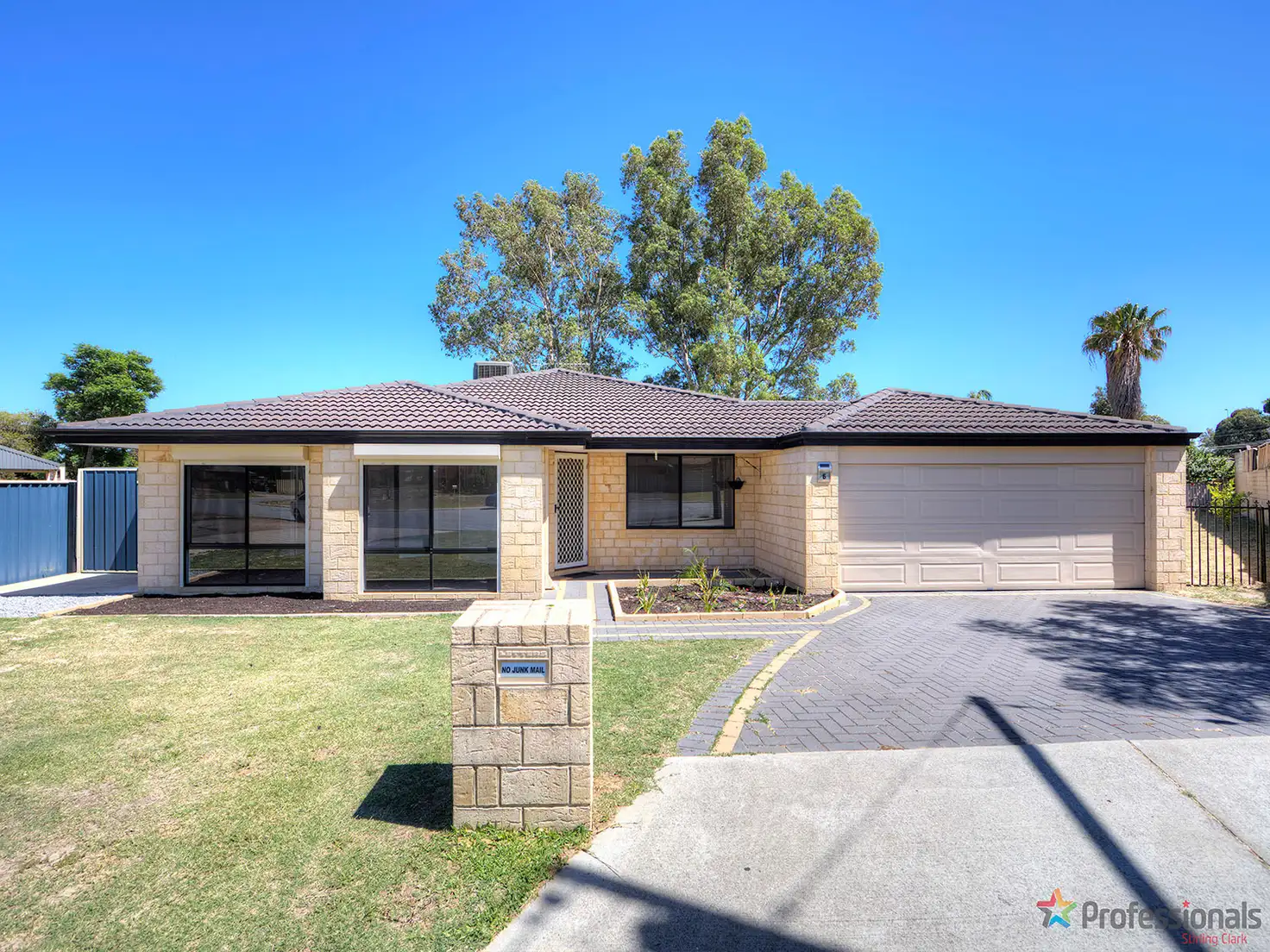 Main view of Homely house listing, 6 Lewis Court, Armadale WA 6112