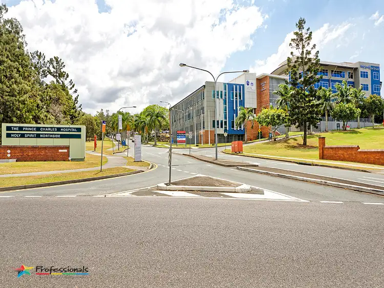Sixth view of Homely house listing, 2 Rainey Street, Chermside QLD 4032
