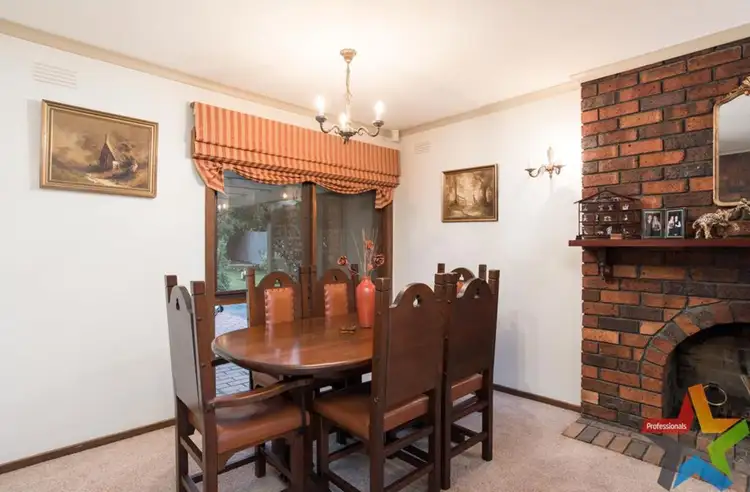 Fourth view of Homely house listing, 9 Tibarri Court, Mooroolbark VIC 3138