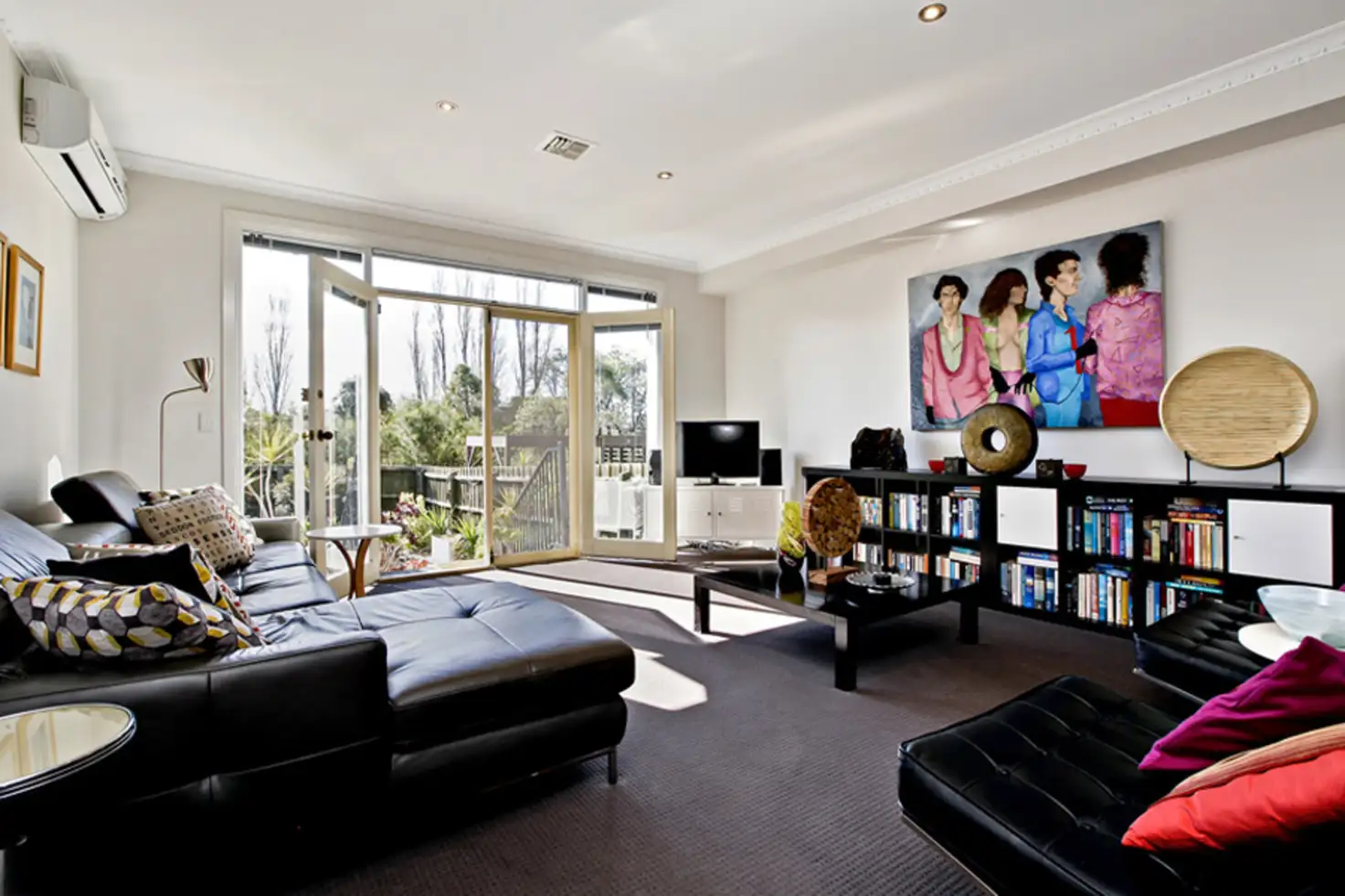 Main view of Homely house listing, 2/12 Austin Crescent West, Yarraville VIC 3013