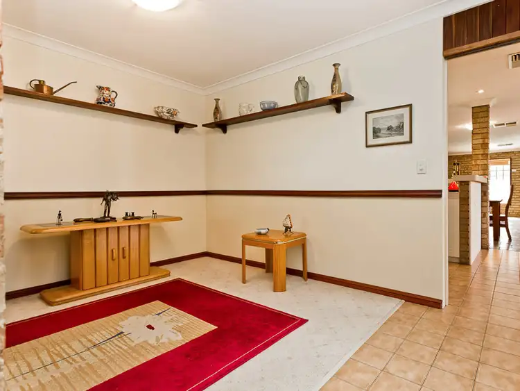 Fourth view of Homely house listing, 6 WREN COURT, High Wycombe WA 6057