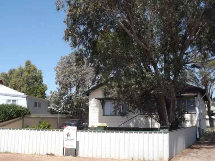 14 Queen Street, Northam WA 6401