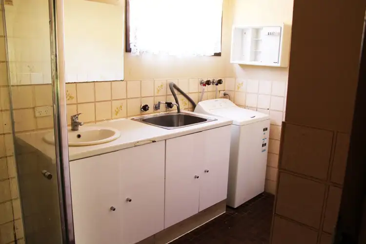 Sixth view of Homely house listing, Unit 1/2 Williams Avenue, Mildura VIC 3500