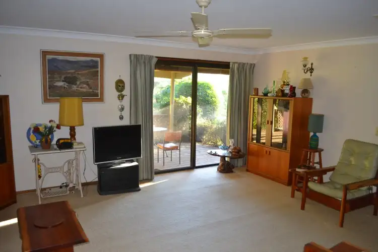 Fourth view of Homely house listing, 10 Gibingbell Close, Ocean Shores NSW 2483