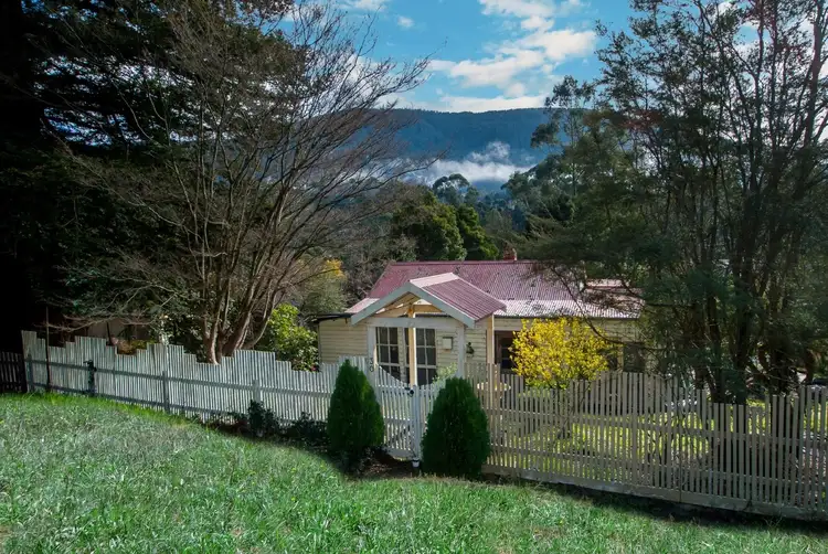 30 Riverside Drive, Warburton VIC 3799