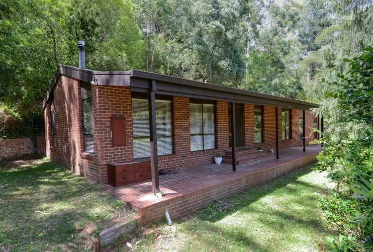 12 Prospect Avenue, Warburton VIC 3799